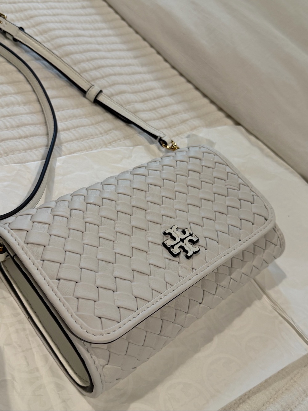Tory Burch White Woven Leather Crossbody Thea purse clutch - Picture 2 of 9
